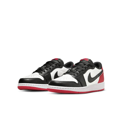 Jordan 1 Retro Low OG Black Toe (2023)