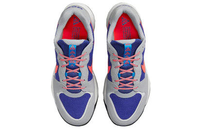 Nike ACG Lowcate Wolf Grey Bright Crimson