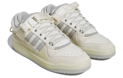 Bad Bunny Forum Buckle Low
